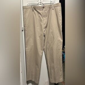 Dockers Men's Khaki size 38x32